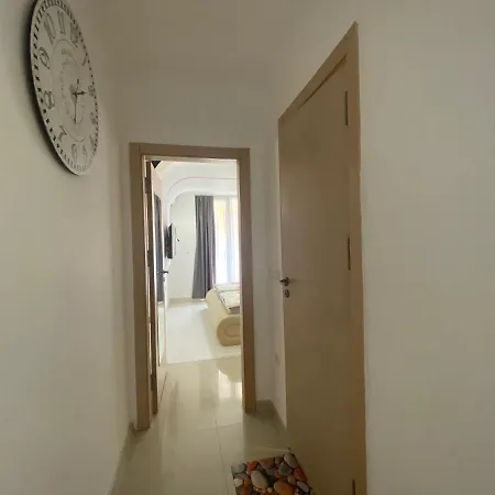 Itta 05 Sunny Appartement